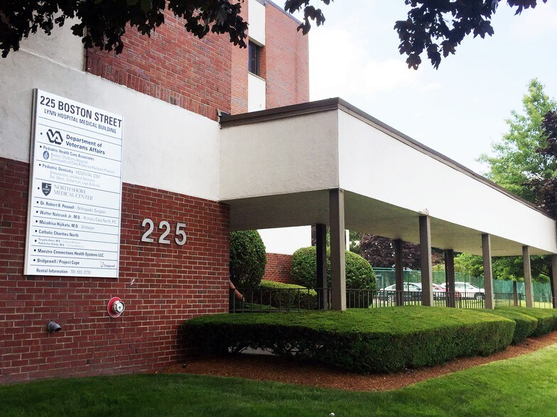 More Photos Of 225 Boston St, Lynn Medical For Lease