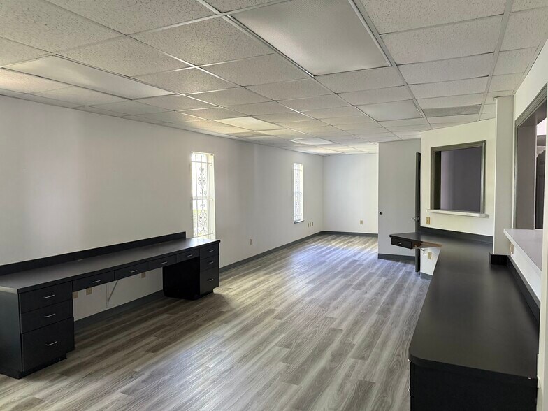 More Photos Of 3120 SW 27th Ave, Ocala Medical For Lease