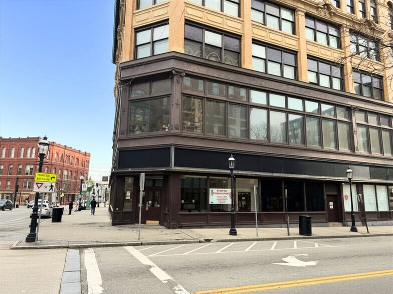 Primary Photo Of 24 Merrimack St, Lowell Apartments For Lease
