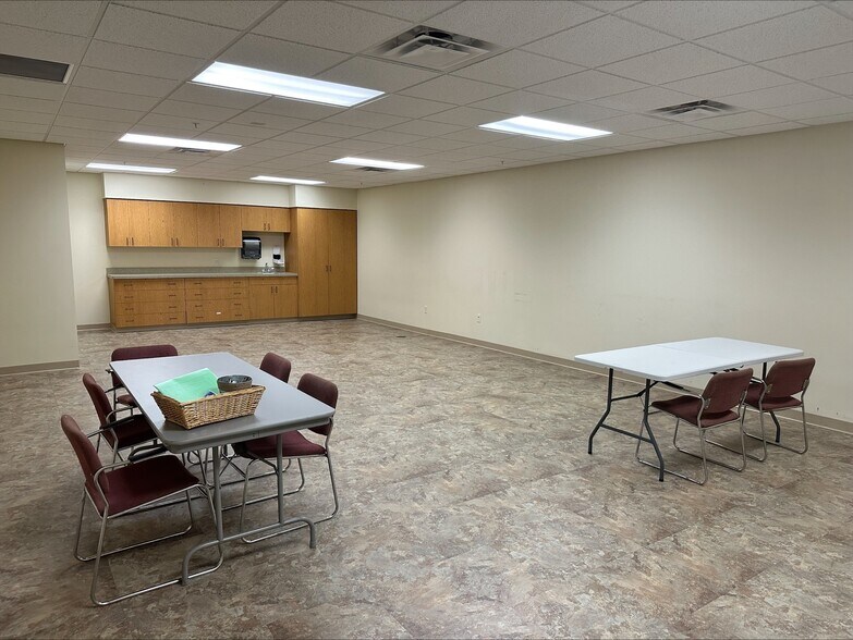 Primary Photo Of 433 Mill St, Zumbrota Assisted Living For Lease