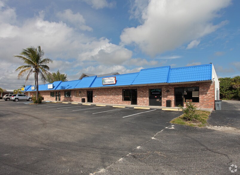 Primary Photo Of 503-515 Northlake Blvd, North Palm Beach Unknown For Lease