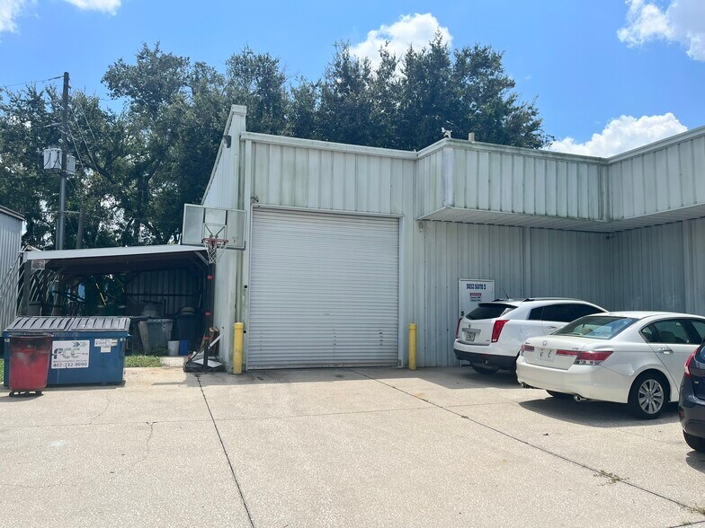 More Photos Of 5652 Commerce Dr, Orlando Warehouse For Lease