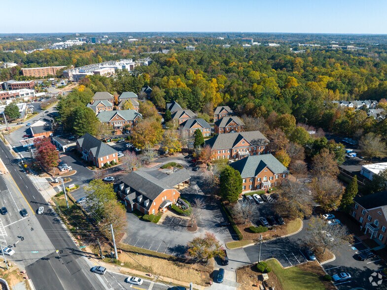 More Photos Of 284 S Main St, Alpharetta Unknown For Lease