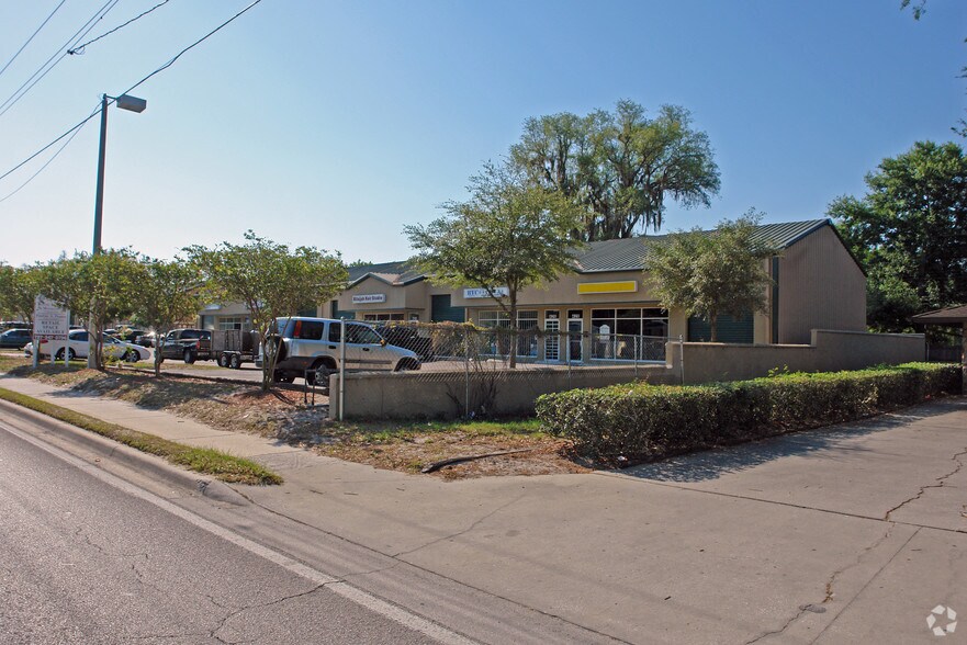 More Photos Of 408-428 W Waters Ave, Tampa Unknown For Lease