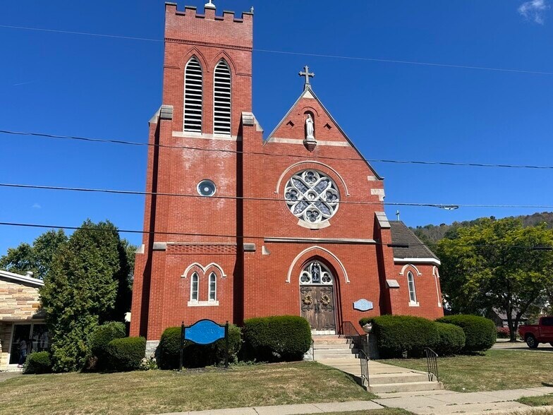 Primary Photo Of 111 Wellsville St, Bolivar Religious Facility For Sale