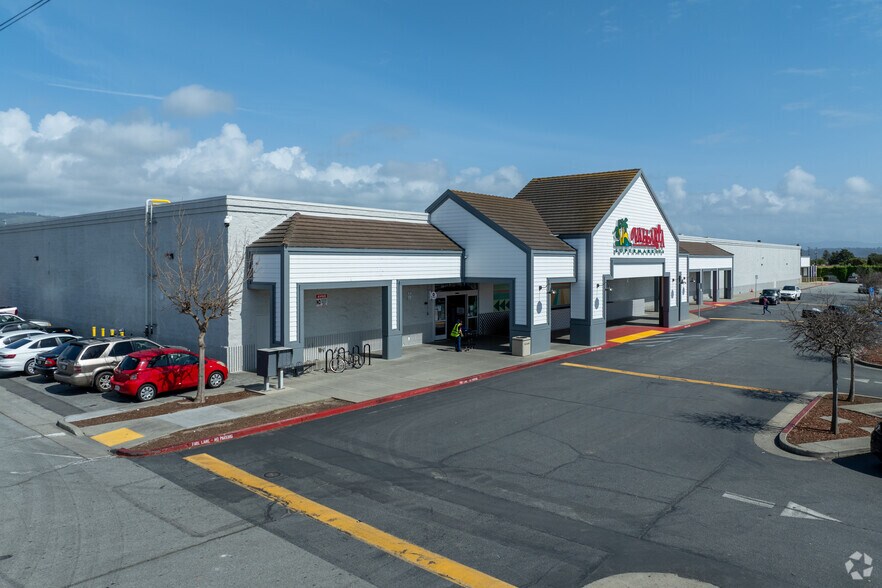Primary Photo Of 1702 Freedom Blvd, Freedom General Retail For Lease