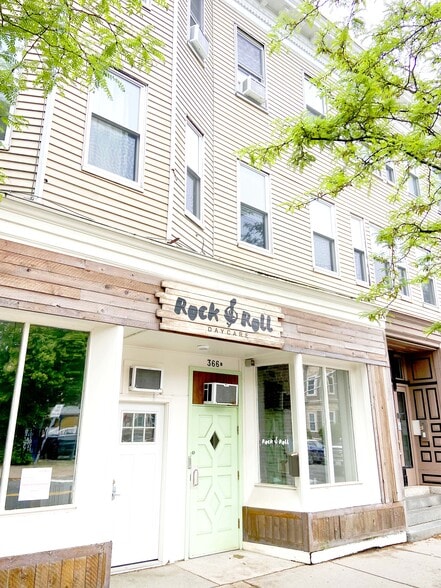 More Photos Of 366-368 Broadway, Cambridge Storefront Retail Residential For Lease