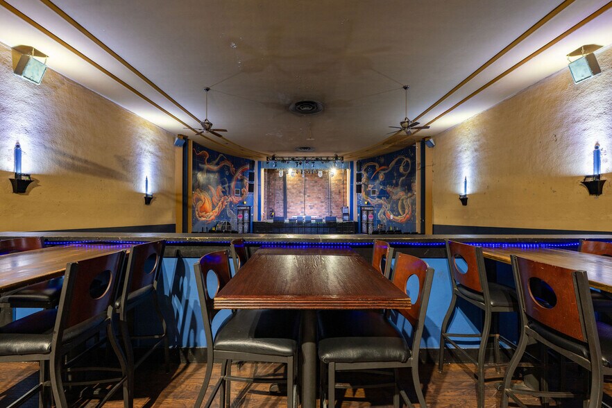 More Photos Of 230 Main St, Hobart Movie Radio TVStudio For Sale