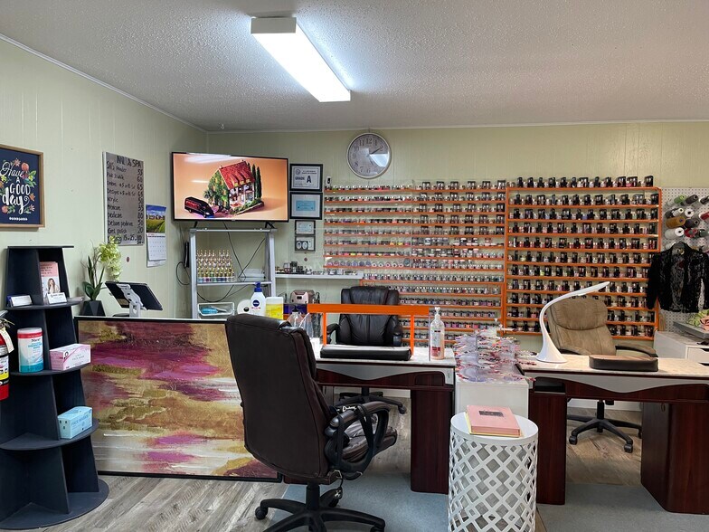 More Photos Of 811 Lakeview St, Kannapolis Freestanding For Sale