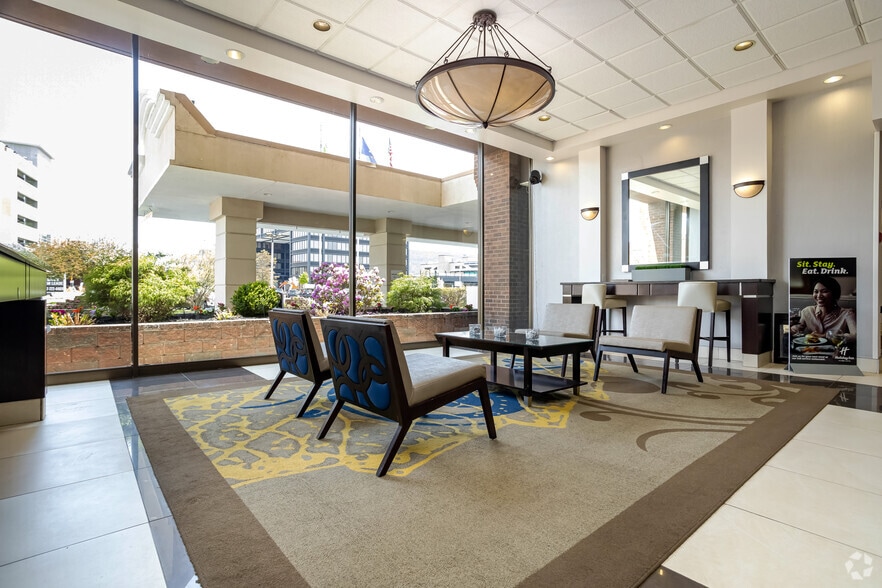 More Photos Of 2-8 Hawley St, Binghamton Hotel For Lease