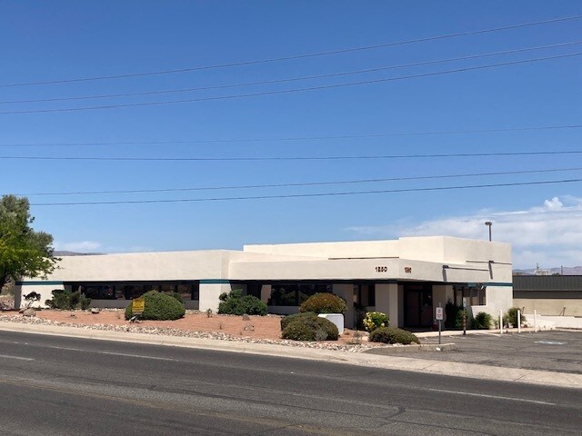 More Photos Of 1250 E State Route 89A, Cottonwood Medical For Sale