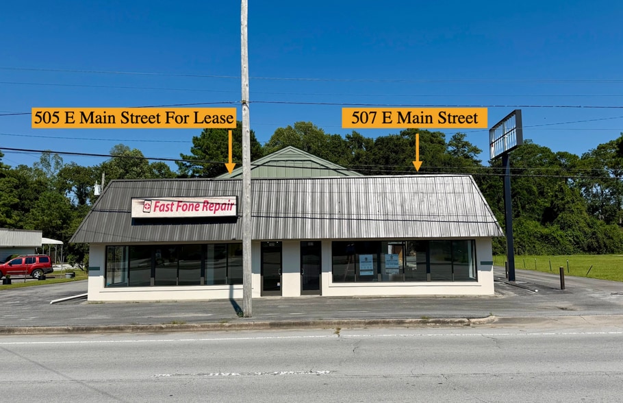 More Photos Of 505-507 E Main St, Havelock Storefront Retail Office For Lease