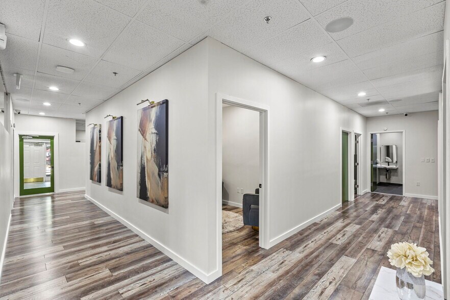 More Photos Of 14230 Park Center Dr, Laurel Office For Lease