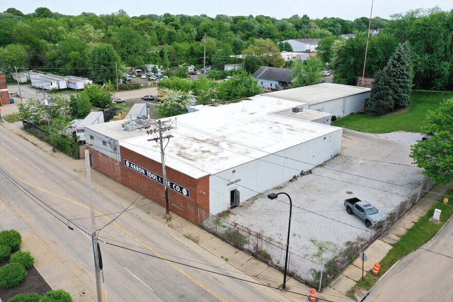 More Photos Of 96 E Miller Ave, Akron Manufacturing For Sale