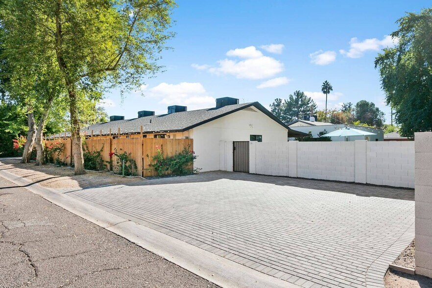 More Photos Of 3139 N 40th St, Phoenix Apartments For Sale