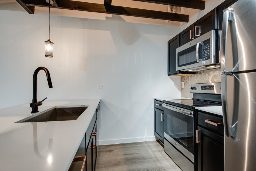 More Photos Of 5103-5111 Live Oak St, Dallas Apartments For Sale