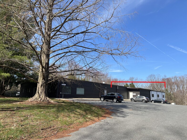 Primary Photo Of 238 Reservoir Rd, Southbury Warehouse For Lease