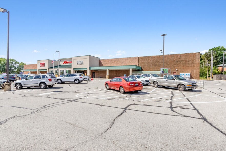 More Photos Of 7450 Hampton Ave, Saint Louis Freestanding For Sale