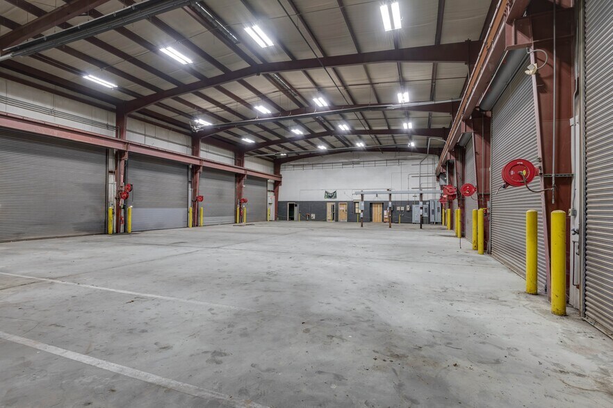More Photos Of 1830 Athens Hwy, Gainesville Truck Terminal For Lease