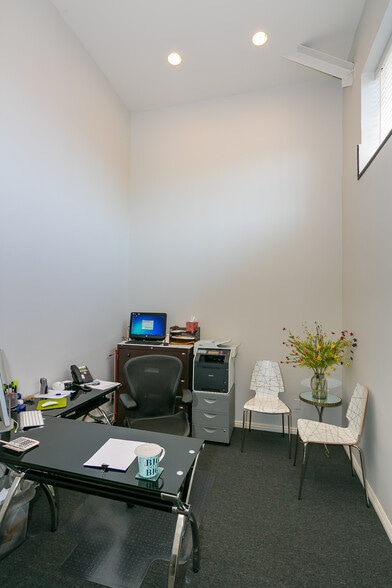 More Photos Of 218-220 S Myrtle Ave, Monrovia Storefront Retail Office For Sale