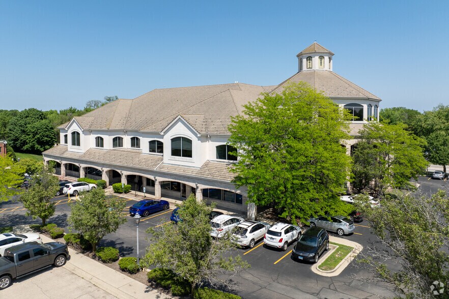 More Photos Of 1 Tiffany Pt, Bloomingdale Medical For Lease