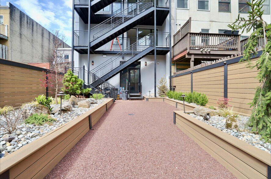 More Photos Of 557 1st St, Hoboken Storefront Retail Residential For Lease