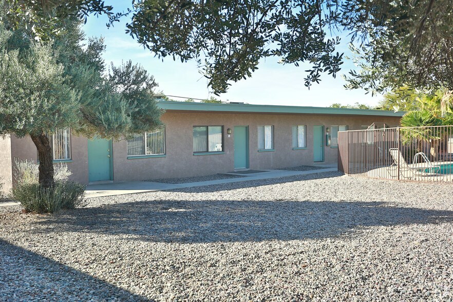 More Photos Of 1518 E Hedrick Dr, Tucson Apartments For Sale