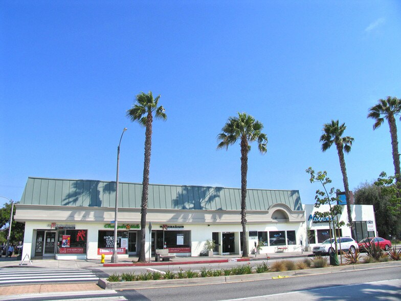 More Photos Of 2624-2636 Wilshire Blvd, Santa Monica Freestanding For Lease