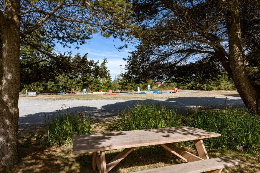 More Photos Of 597 Ducken Rd, Oak Harbor Golf Course Driving Range For Sale