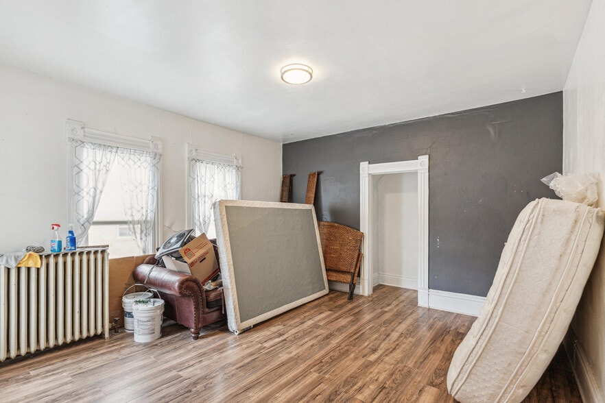 More Photos Of 1570 Saint Paul St, Denver Apartments For Sale