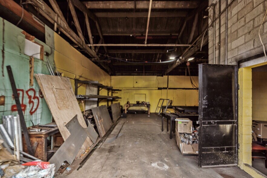 More Photos Of 2901 N 18th St, Philadelphia Warehouse For Sale