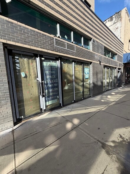 More Photos Of 1985-1991 Jerome Ave, Bronx Parking Lot For Lease