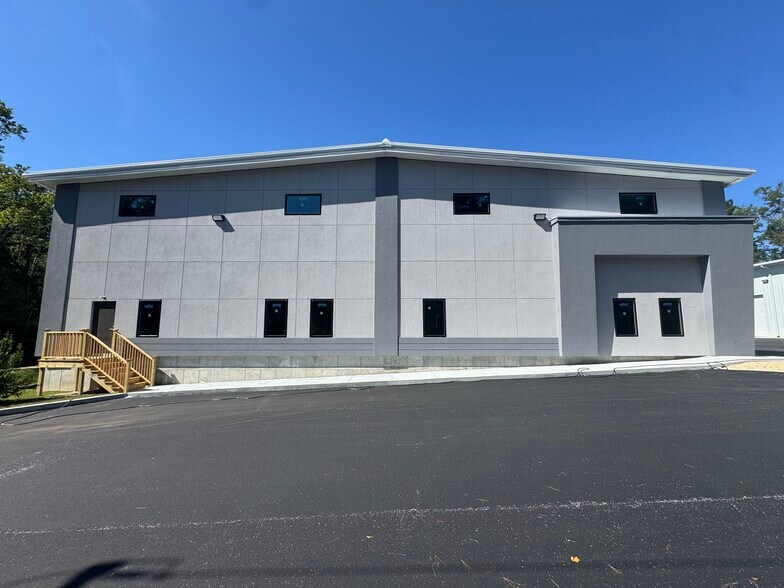 More Photos Of 9501 Palmetto Commerce Pky, Ladson Distribution For Lease