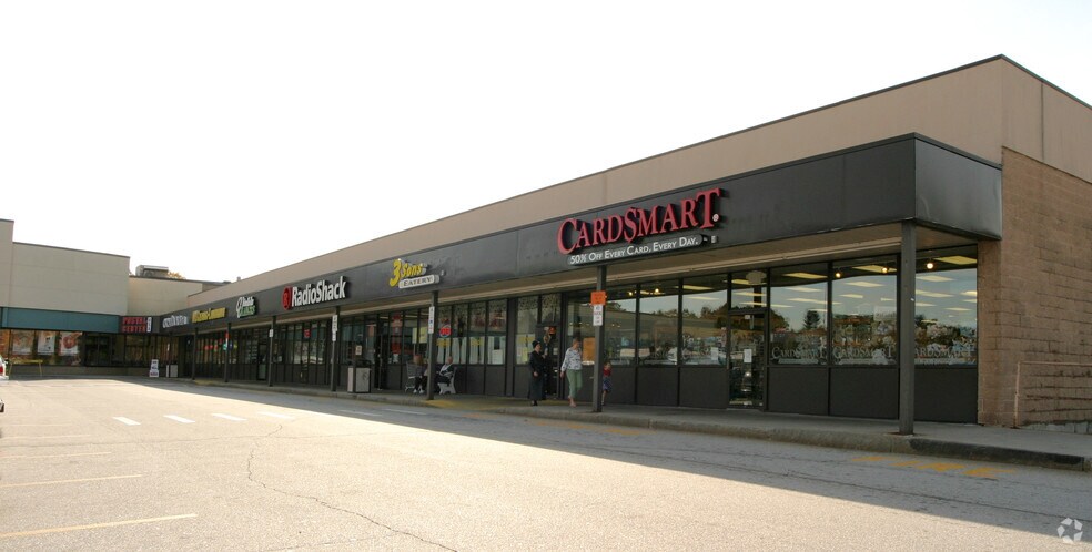 More Photos Of 855-903 Hanover St, Manchester Freestanding For Lease