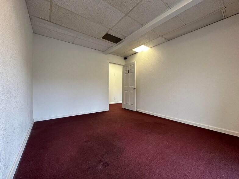 More Photos Of 8751 E Hampden Ave, Denver Medical For Sale