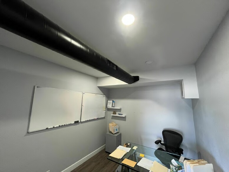More Photos Of 6730 E McDowell Rd, Scottsdale Office For Sale