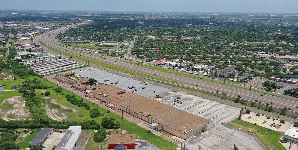 More Photos Of 800 Frontage Rd, Brownsville Land For Lease