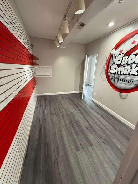 More Photos Of 1843 14th St NW, Washington Storefront For Lease