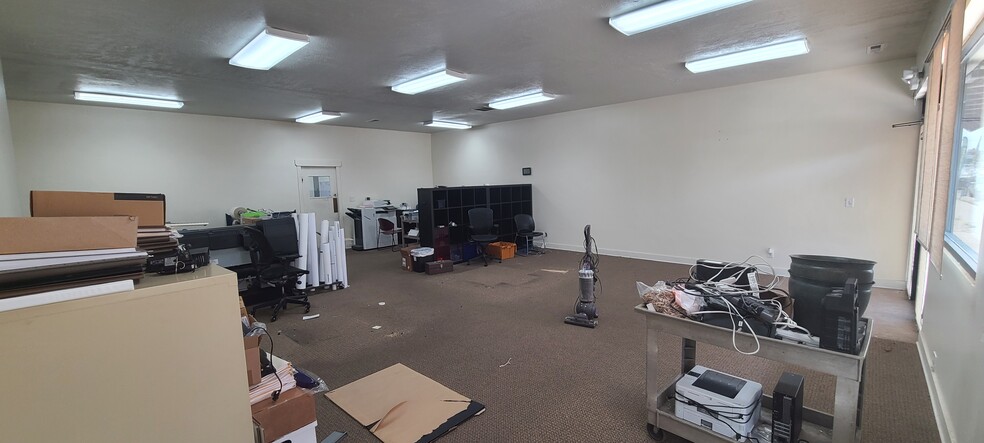More Photos Of 2585 S State St, Salt Lake City Unknown For Lease