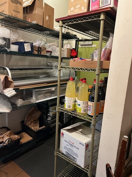 More Photos Of 9150-9198 W Olympic Blvd, Beverly Hills Storefront For Lease