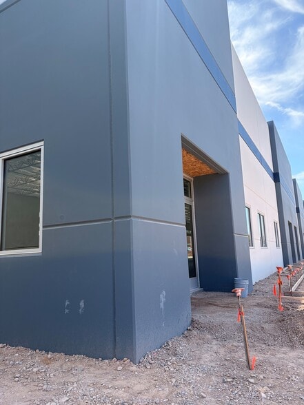 More Photos Of Blue Diamond Road & Arville Street Rd, Las Vegas Unknown For Lease