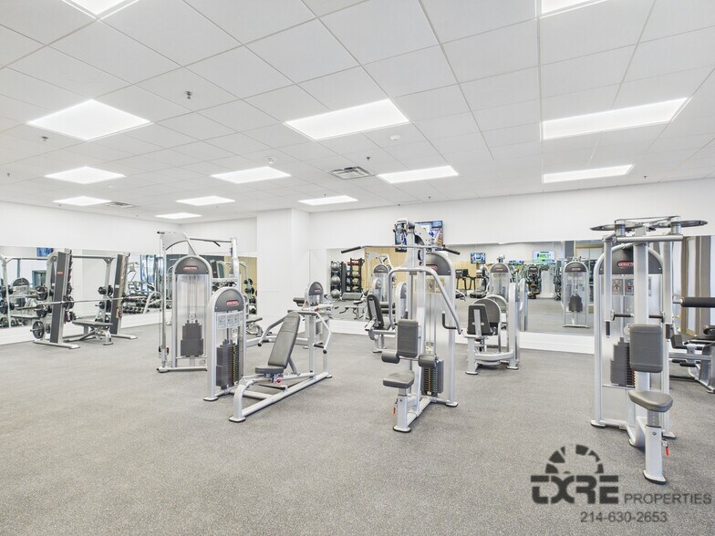 More Photos Of 12400 Coit Rd, Dallas Office For Lease