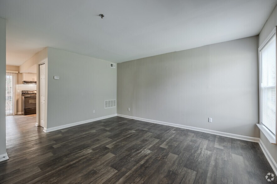 More Photos Of 3100 Godby Rd, College Park Apartments For Sale