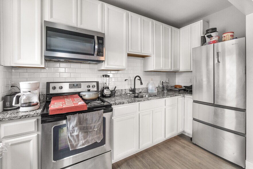 More Photos Of 136 Broadway, Hagerstown Apartments For Sale