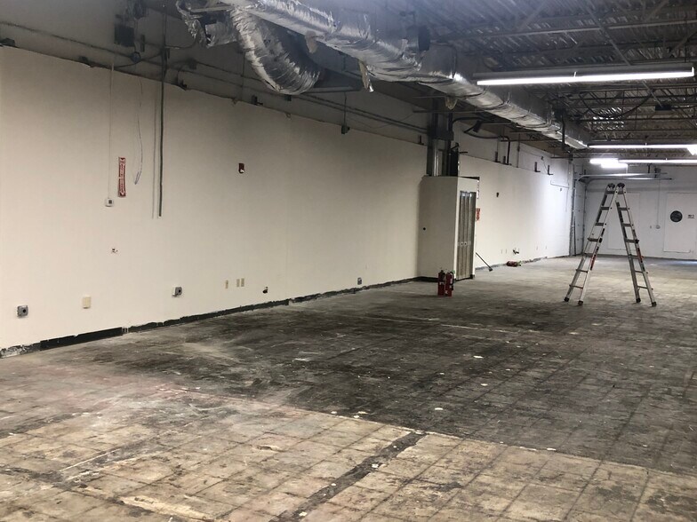 More Photos Of 151-167 John Downey Dr, New Britain Industrial For Sale