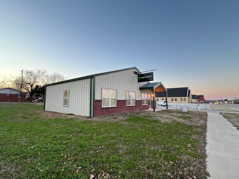 Primary Photo Of 503 S Mekusukey Ave, Wewoka Office Residential For Sale