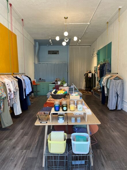 More Photos Of 410 Cherry Ave, Long Beach Storefront For Lease
