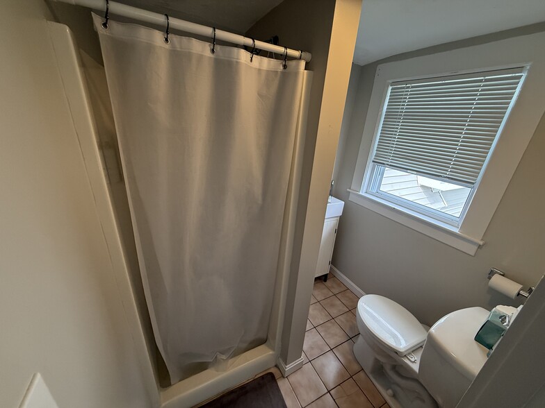 More Photos Of 83 Summit St, Rockland Apartments For Sale