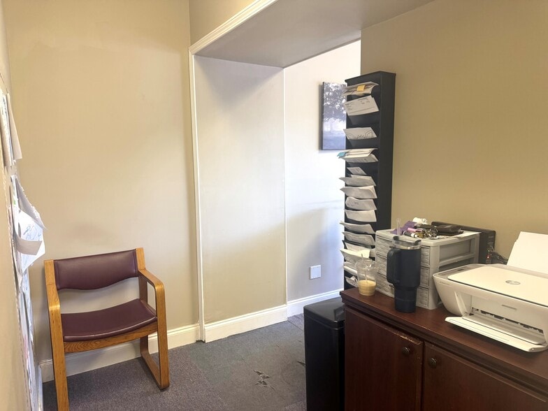 More Photos Of 149 Riverwalk Blvd, Ridgeland Storefront Retail Office For Sale