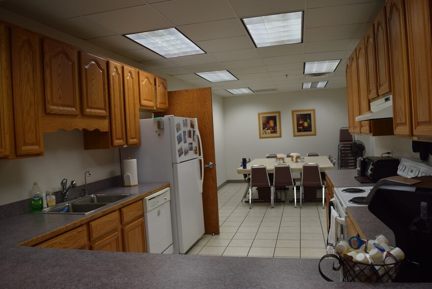 More Photos Of 2530 Washington St, Denver Medical For Lease